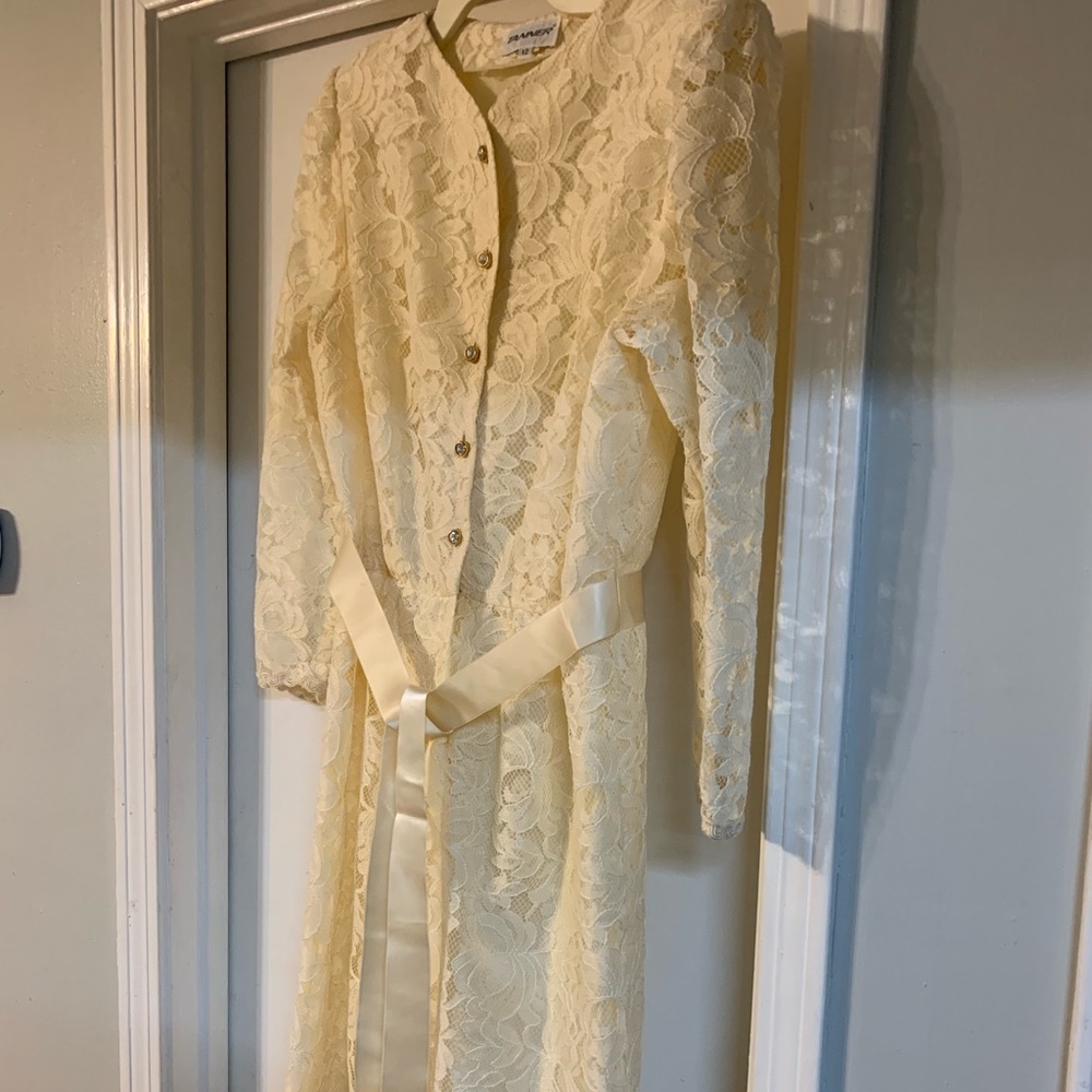 Lace dress